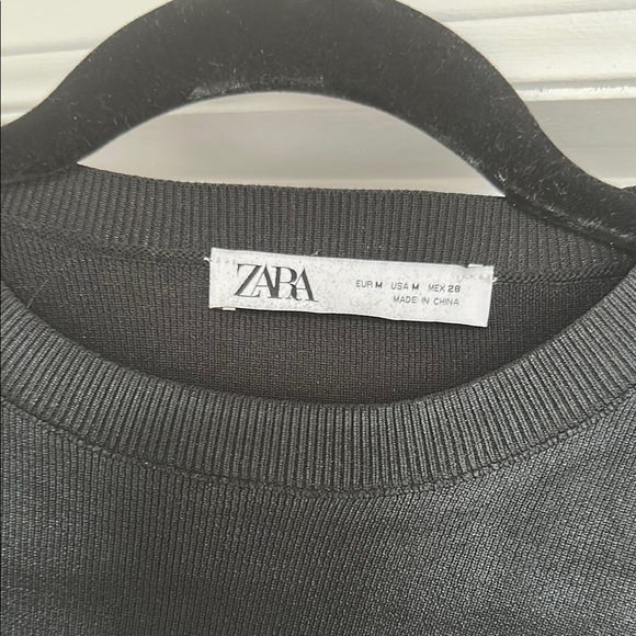 Zara Black & Blue Metallic Tops Lot of 2 - Picture 4 of 4